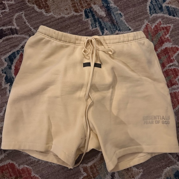 Fear Of God Essentials Yellow Short Set - Picture 2 of 13